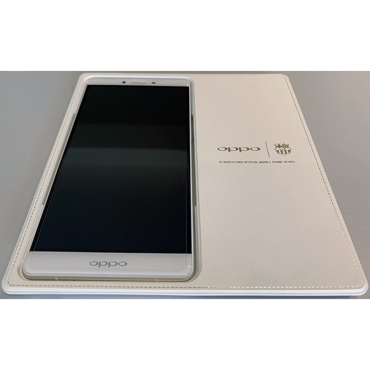 OPPO R7 Plus FC Barcelona Edition smartphone signed by Messi, Neymar and Suarez