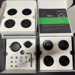 IsoAcoustics GAIA III Neo noir d’occasion : 2 jeux de 4 en parfait état