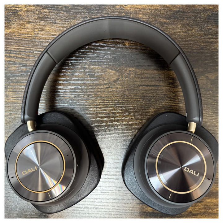 DALI IO-12 Dark Chocolate d'occasion — Casque Hi-Fi sans fil ANC
