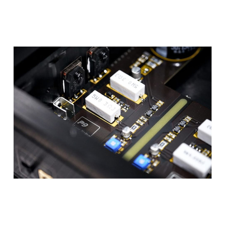 KECES P9 – Vue interne